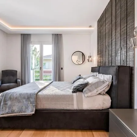 Giuseppe Apartment *