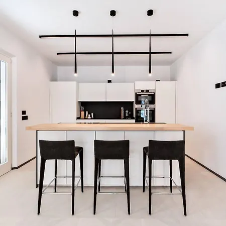 Giuseppe Apartment *